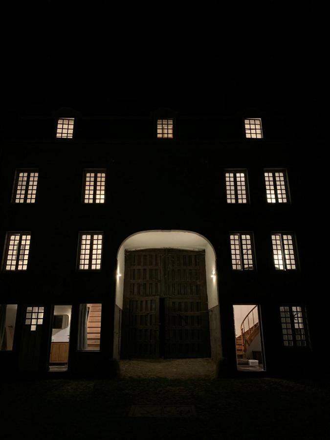 La Porterie De L'Abbaye De Marche Les Dames Namur Exteriör bild